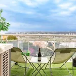 Studio Equipe Dans Une Residence Avec Piscine A 10Mn Du Centre Ville